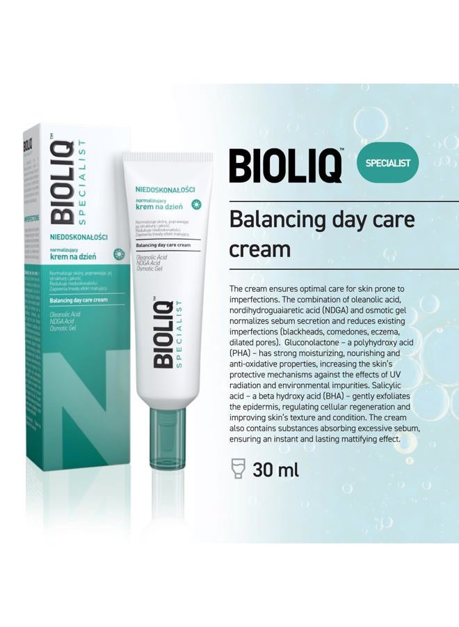 Bioliq Specialist Detoxicating Normalizing Acne Changes Reduces Day Cream 30 ml - Image 3