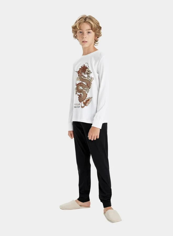 DeFacto Graphic Print Long Sleeve T-Shirt & Pyjama Set by Styli