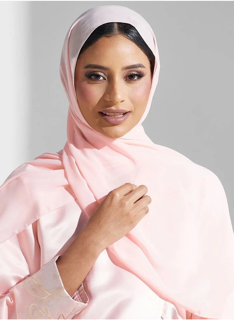 ميم باي ماريا عباية مزخرفة