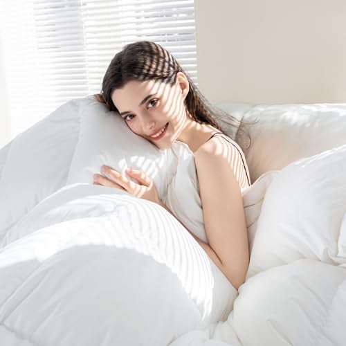 ELNIDO QUEEN® Feather Comforter Oversized King Size, Filled with Feather and Downfiber, White Duvet Insert, All Season Luxurious Hotel Fluffy Bedding Comforter, Oversized King 116x98 Inch - Image 2