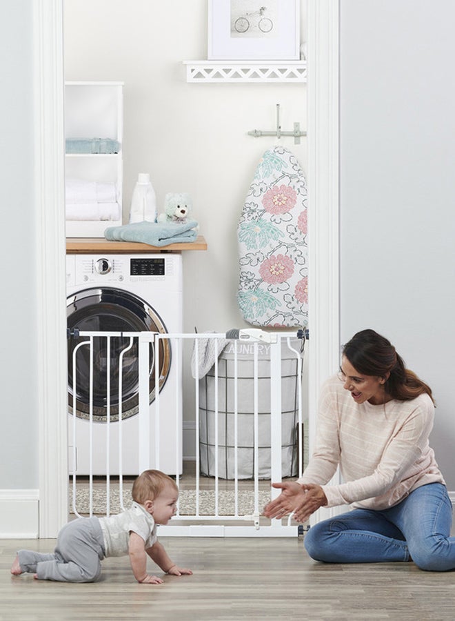 Regalo Easy Step Safety Gate  - Image 2