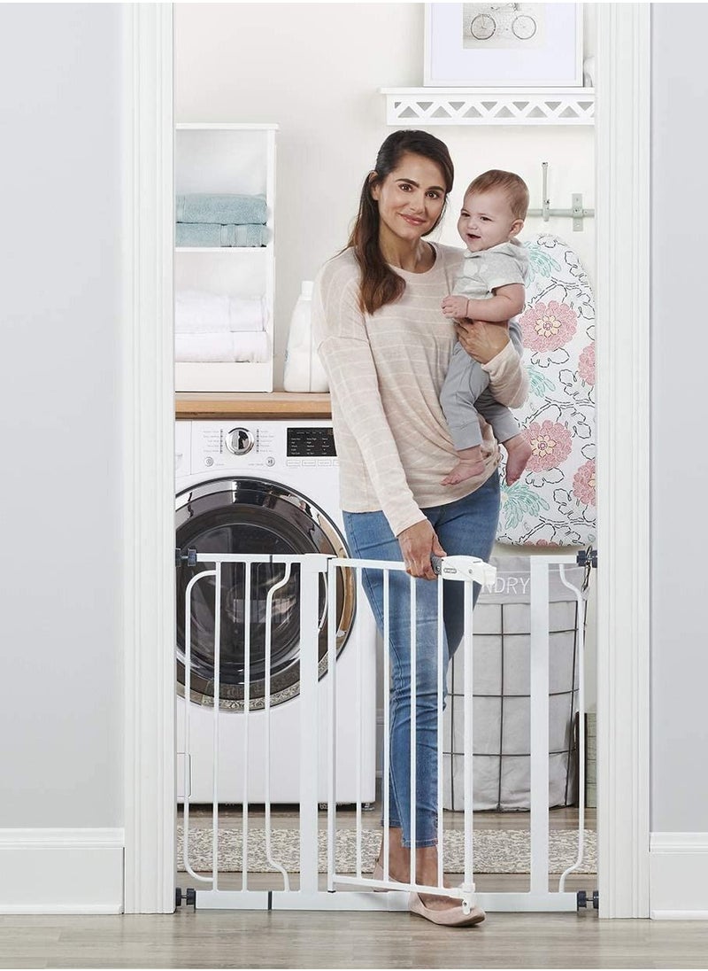 Regalo Easy Step Safety Gate  - Image 3
