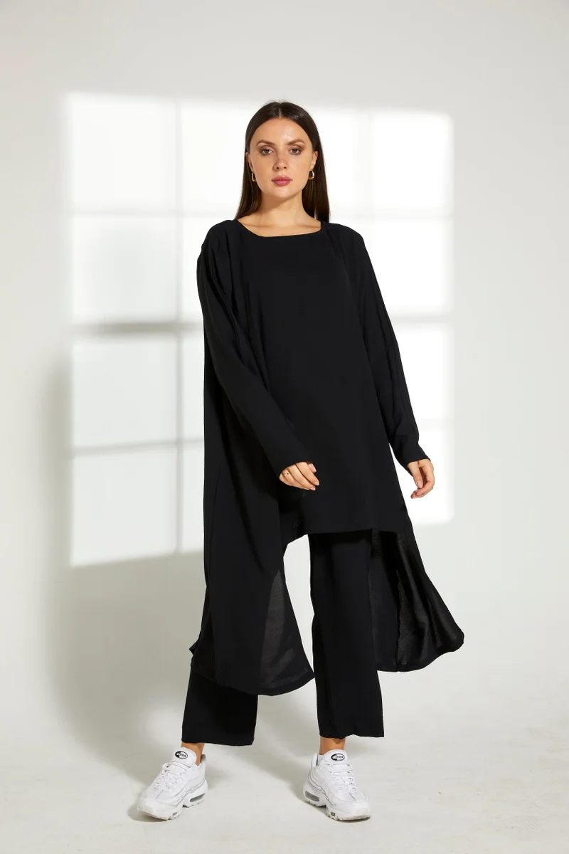 Moistreet Asymmetric Boat Neck Top & Pants Set