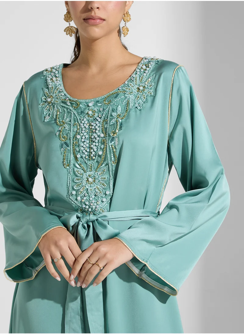 خزانة Embroidered Dress
