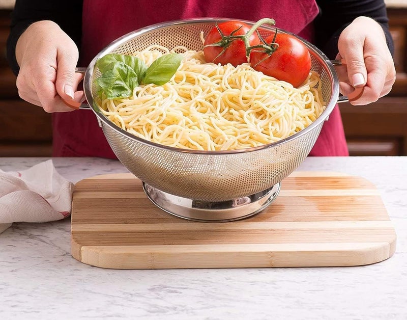 Dvijisha Food Grade Stainless Steel Multipurpose Puran Jali Chalni Mesh Strainer Colander Strainer for Washing Rice Pasta Small Grains Vegetables Fruits Capacity 4000ml 1Pc 30CM - Image 5