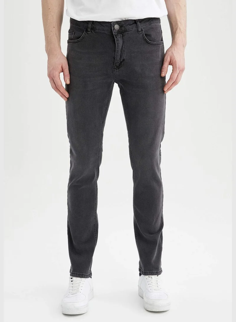 DeFacto Regular Fit Straight Leg Jean Trousers