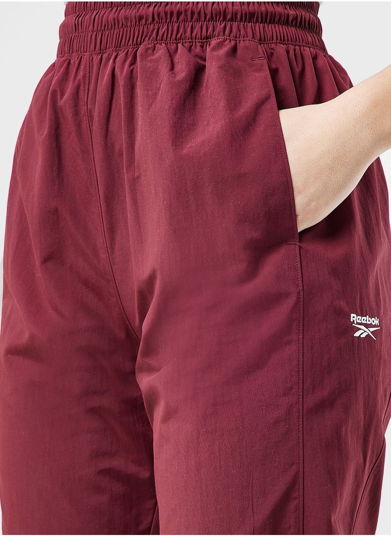Reebok - Classics Franchise Sweatpants - Image 1