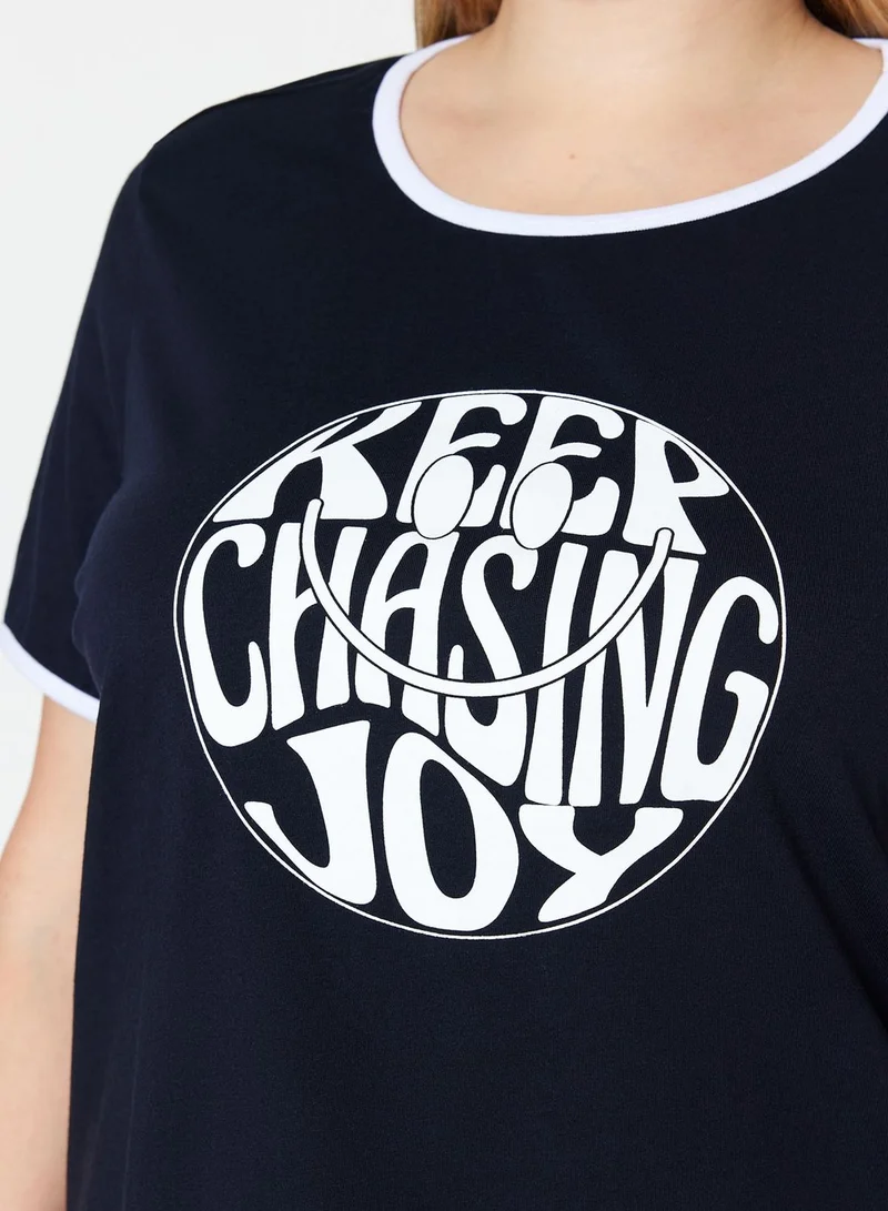 Trendyol Curve Crew Neck Graphic T-Shirt