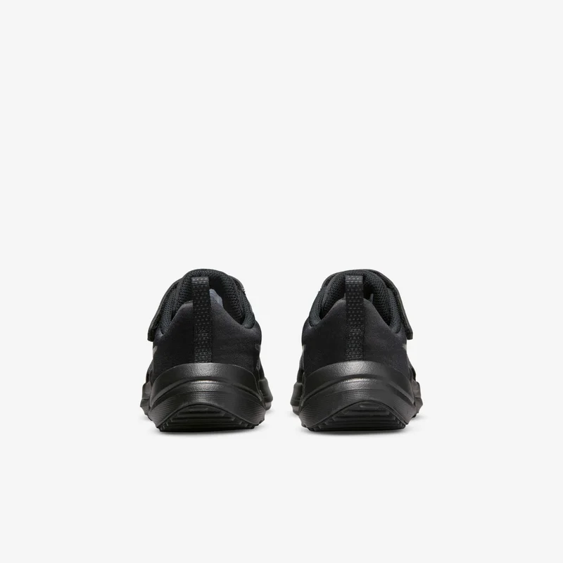 Nike Kids' Downshifter 12 Shoe (Younger Kids)