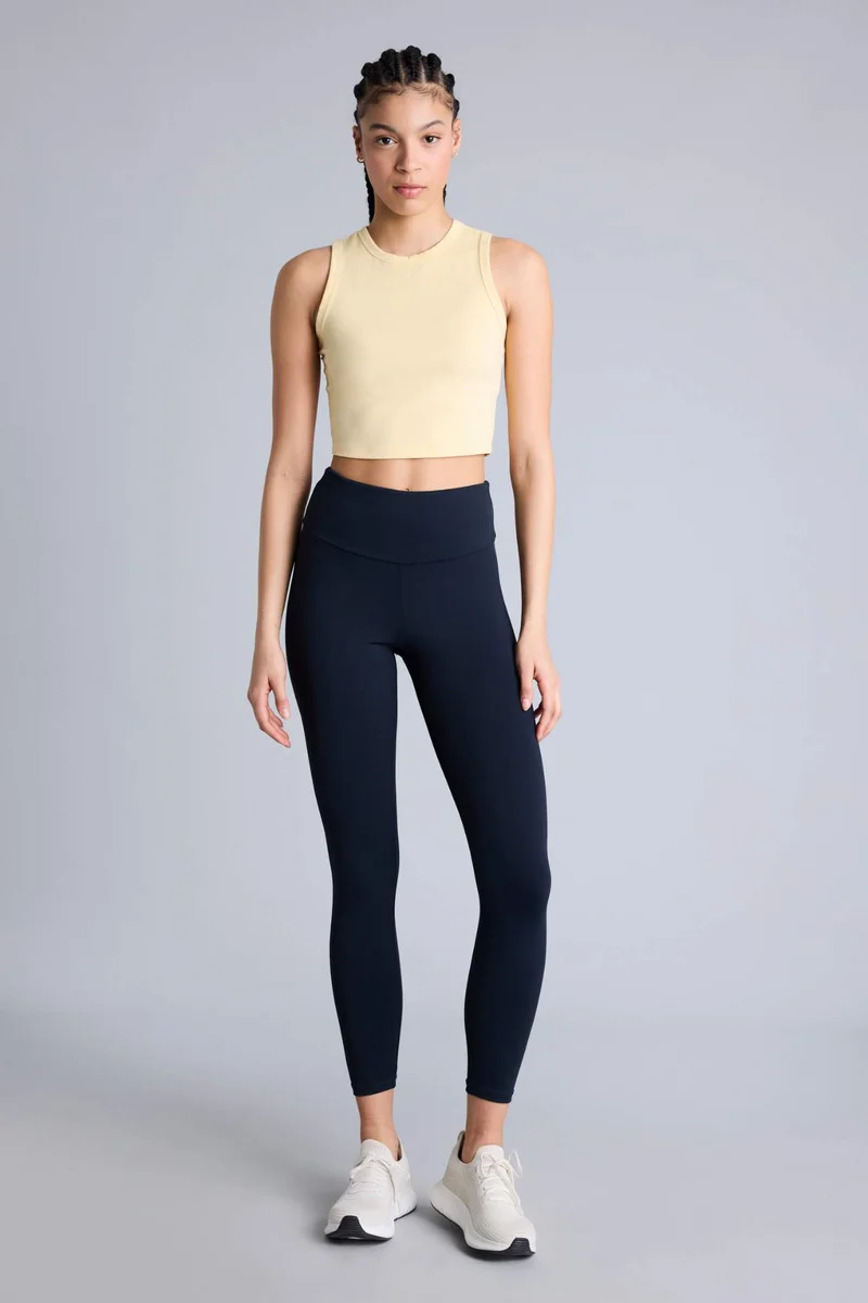 ديفاكتو Crop Top Crew Neck Sleeveless Tank Top