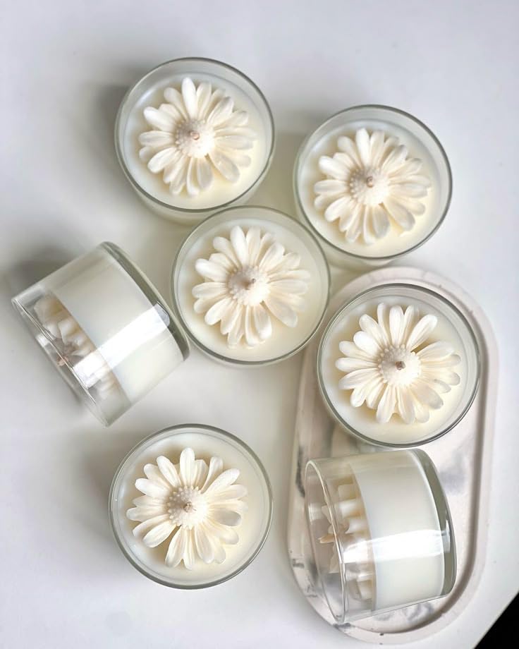 CANDLE_CABINETS Daisy Flower Aroma Candle, Soy Wax Scented Decorative Candle in Glass Jar,Prefect Gift for Meditation Stress Relief Mood Boosting Bath Yoga- - Image 3