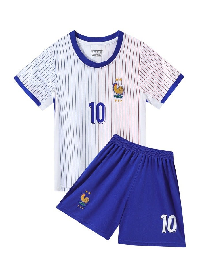 Taiahiro The design of the football jersey is breathable and quick-drying, making it suitable for training, leisure outings and various sports activities. They are specially made for teenagers and children - Image 1