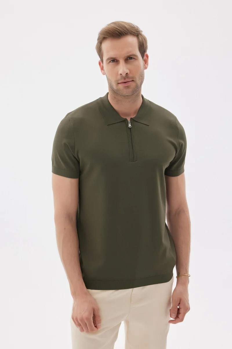 اوديلون Limited Men's Plain Zipper Polo Collar Rayon Knitwear T-Shirt Khaki