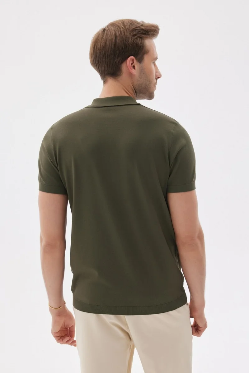 اوديلون Limited Men's Plain Zipper Polo Collar Rayon Knitwear T-Shirt Khaki