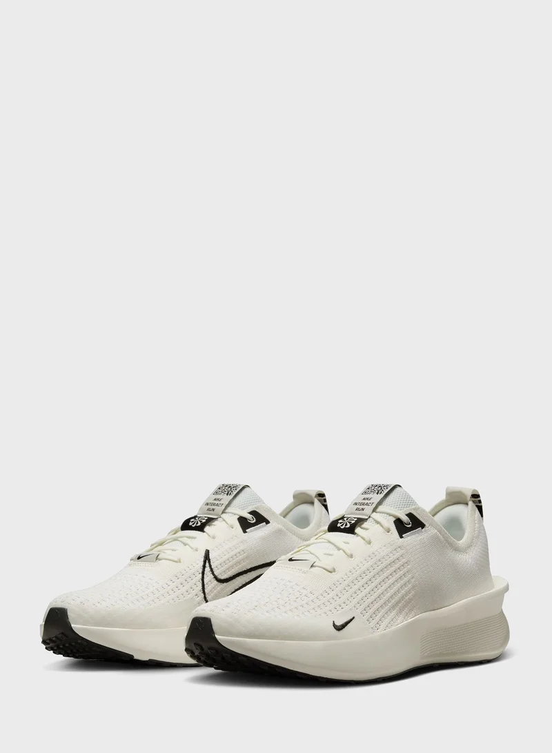 Nike Interact Run Se