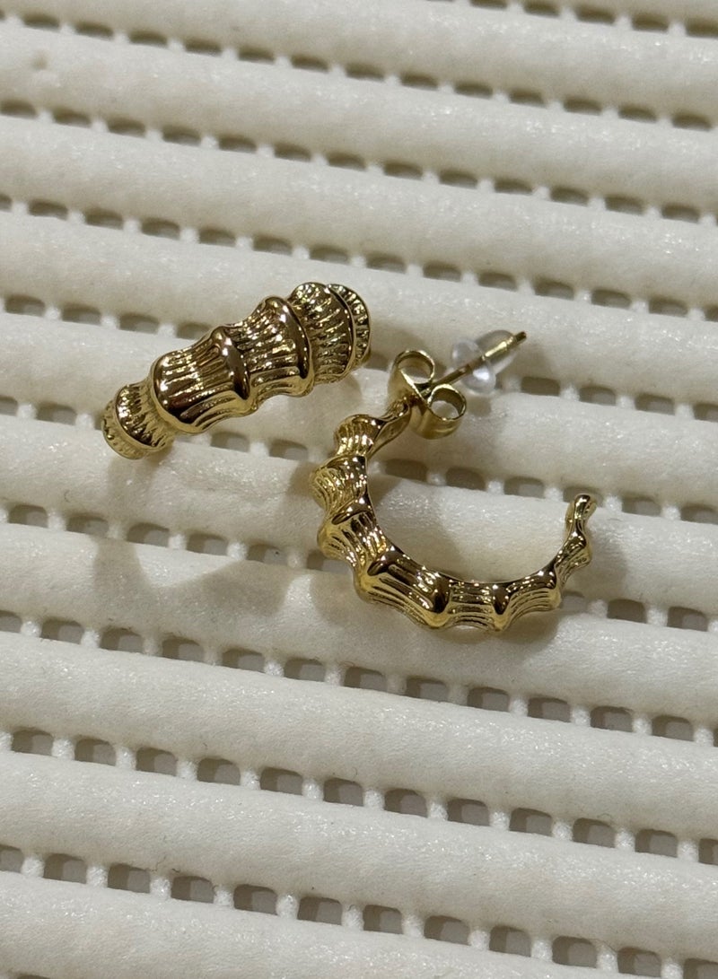 إيكوال حلق اذن نسائي دائري من الاستانلس ستيل أنيق وعالي الجودة باللون الذهبي - Image 3