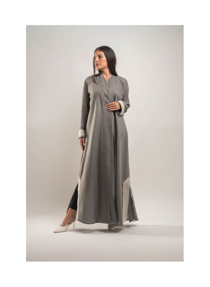 Generic - Luxurious linen abaya with a layered design on the front, embroidered inserts on the sleeves and two 14-inch openings on the sides of the abaya. - Image 1