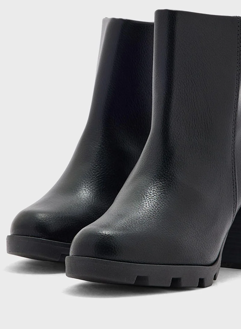 Beira Rio Kaia Mid Heel Ankle Boots