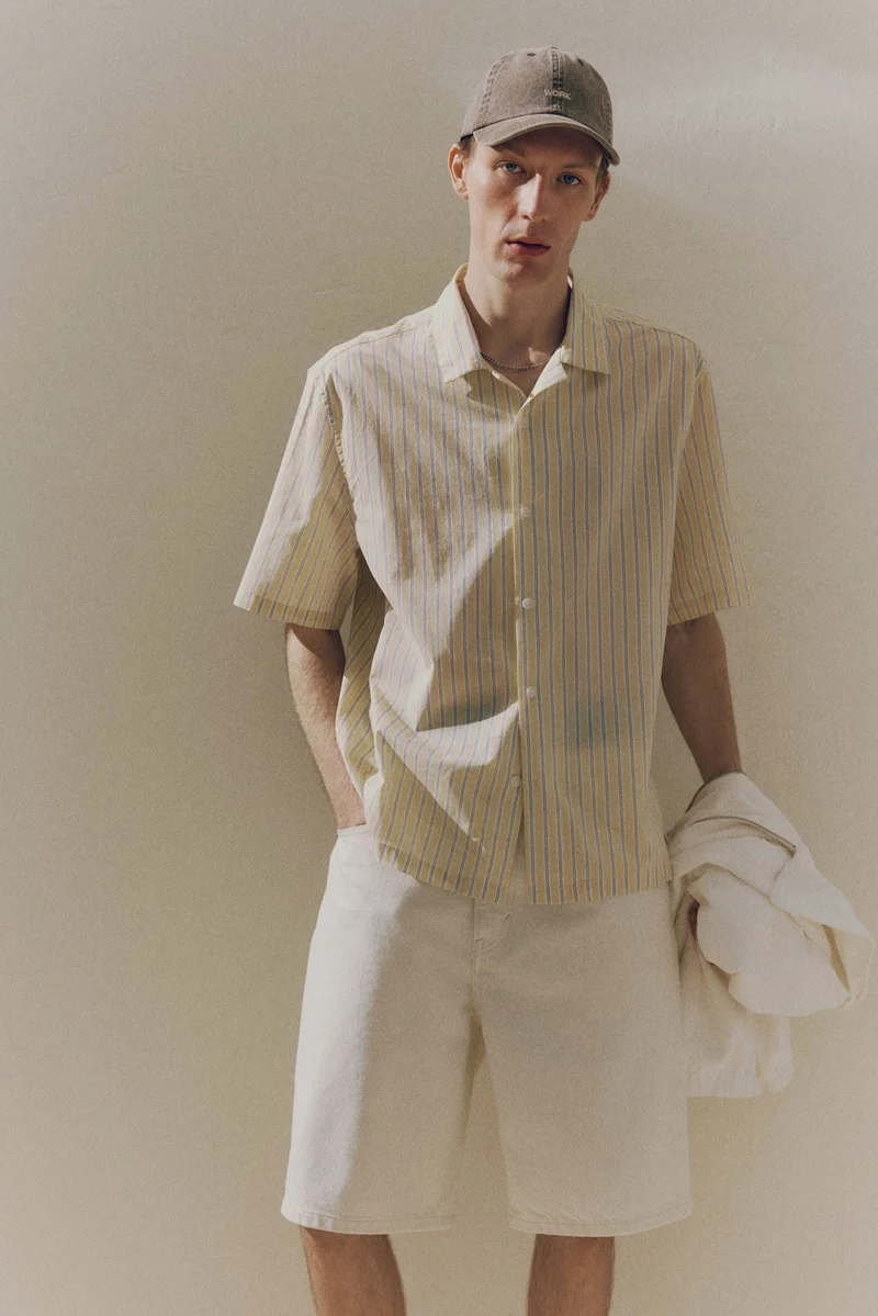 H&M Relaxed Denim shorts