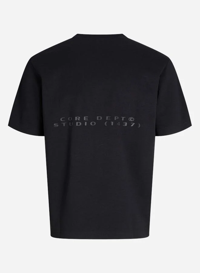 جاك اند جونز تيشيرت بياقة دائرية وطبعة كتابة على الظهر