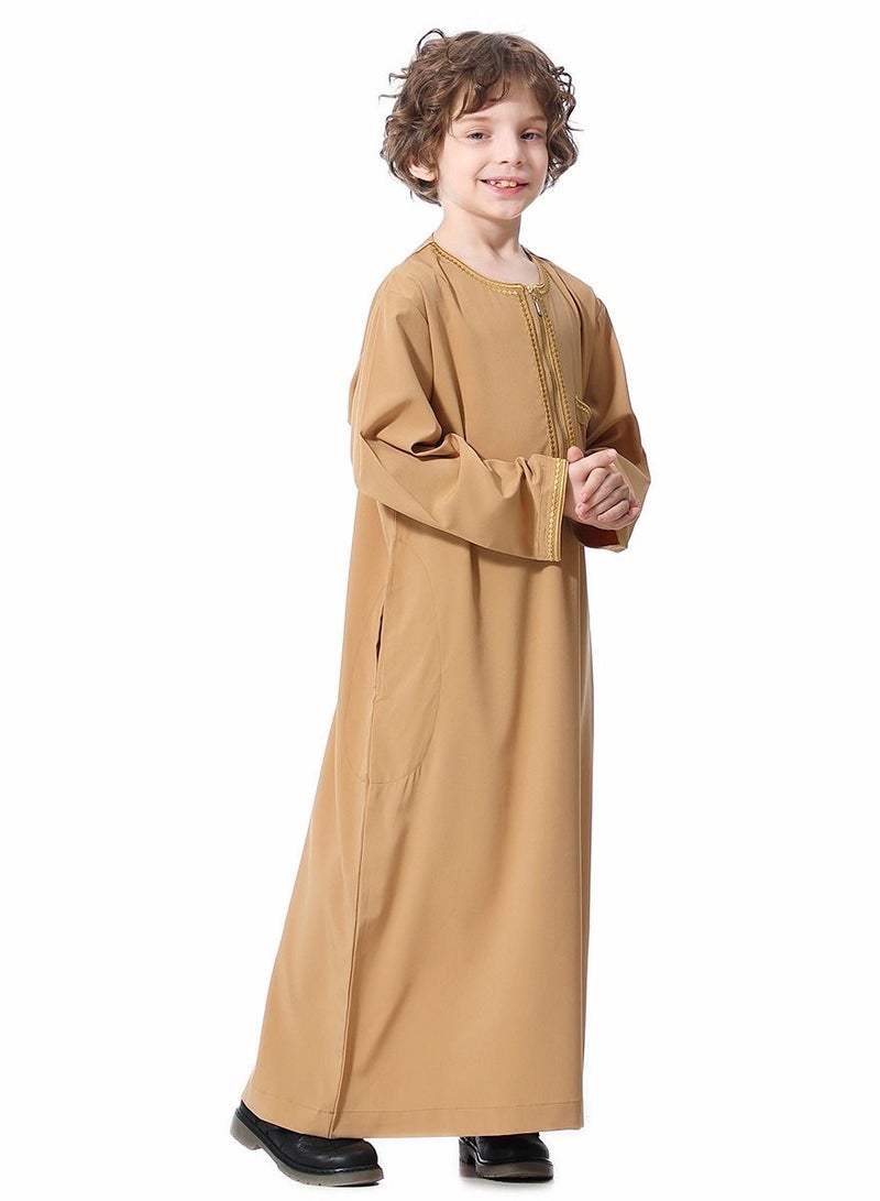 إسكدنيا Boys Muslim Clothing Long Sleeve Kaftan Embroidered Robe With Pockets And Zipper Islamic Arabic Abaya Clothes Camel Color  - Image 2