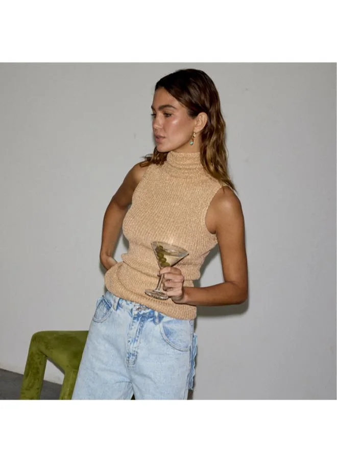 Never fully Dressed Ribbed Knitted Vest