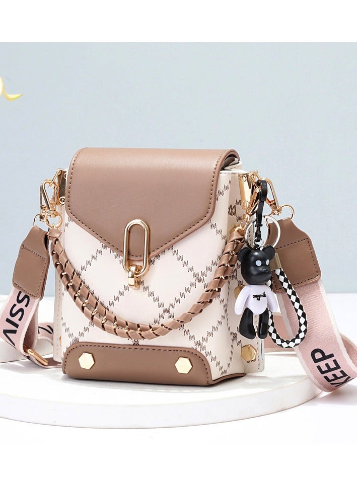WAOKN Women's Hand Woven Chain Shoulder Bag Ladies PU Leather And High Quality Hardware Handbag Tote Bags Clutch Bag Premium Dress Crossbody Bags Sling Bag Side Bag Carry Bag