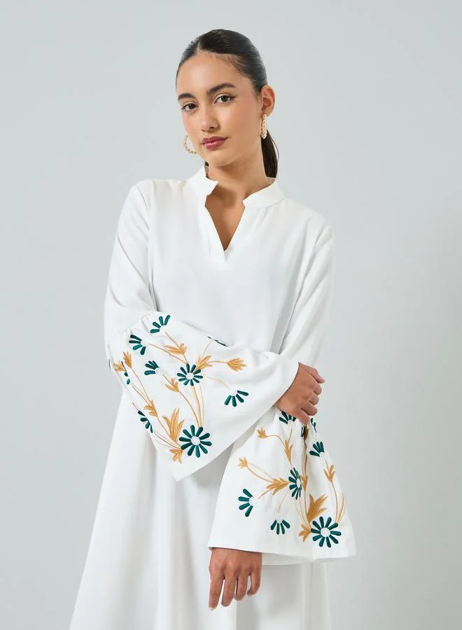 Amirah White Embroidered Collared A-Line Jalabiya