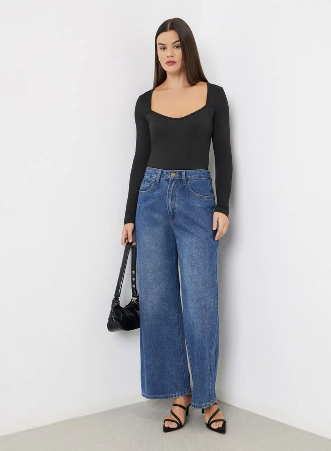 Styli Styli Black Sweetheart Neck Bodysuit