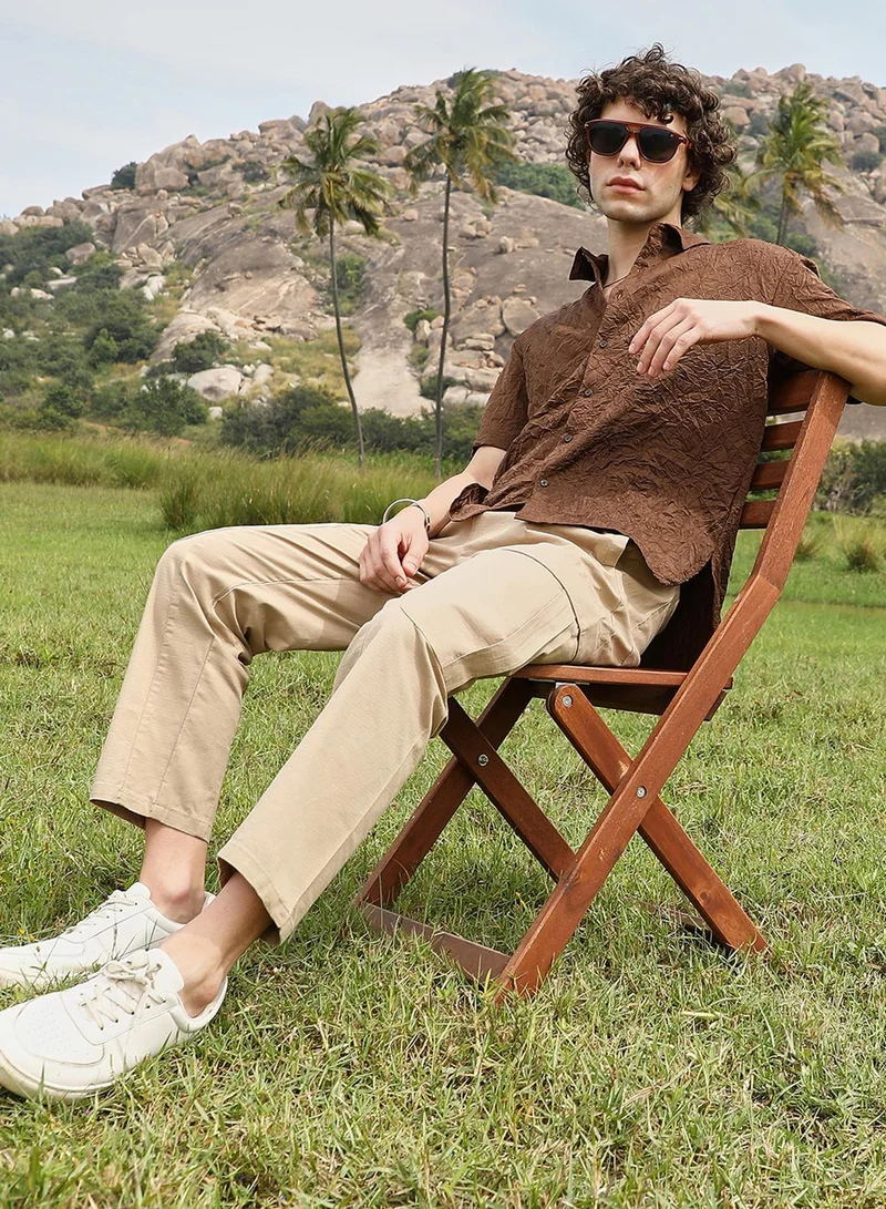 Campus Sutra Men's Chocolate Brown Crumple-Tactile Shirt
