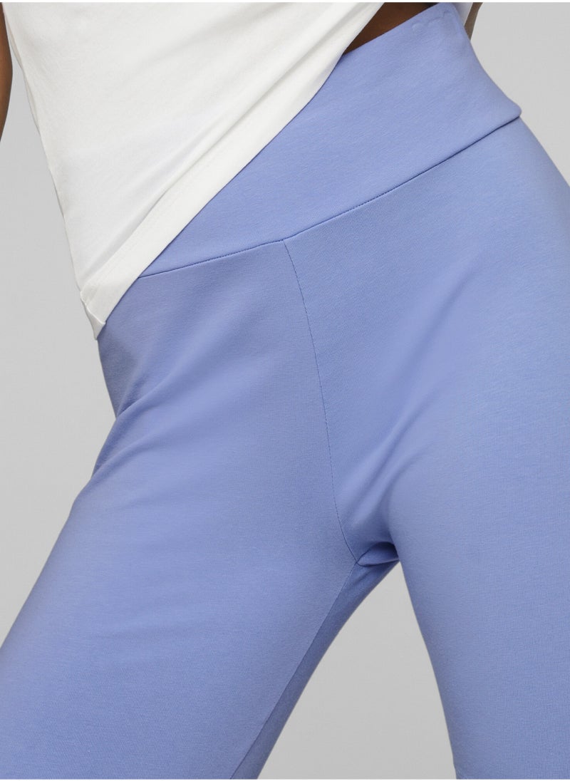 PUMA - Classics Womens Short Leggings - Image 1
