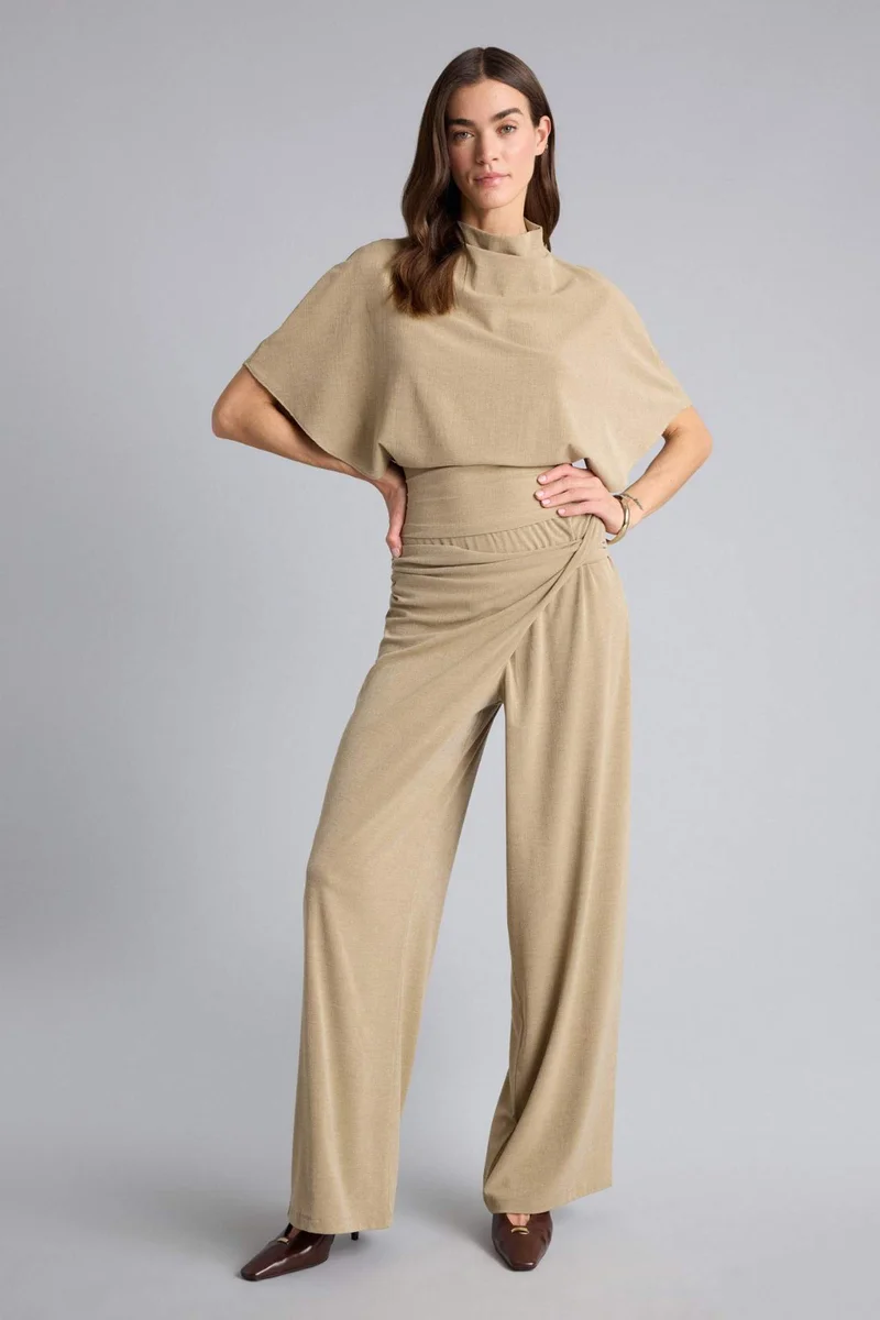 ديفاكتو Wide Leg Crepe Trousers
