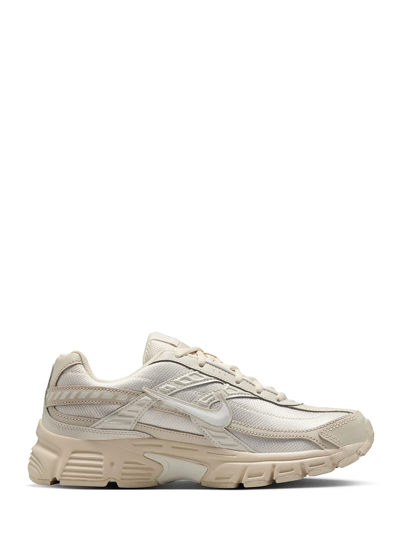 Nike Initiator