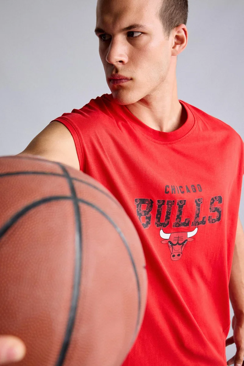 Oversize Fit Sleeveless Chicago Bulls Licensed Tank Top
