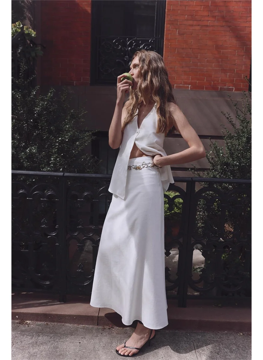 سود كوليكشن White Serena Tied Linen Vest Blouse