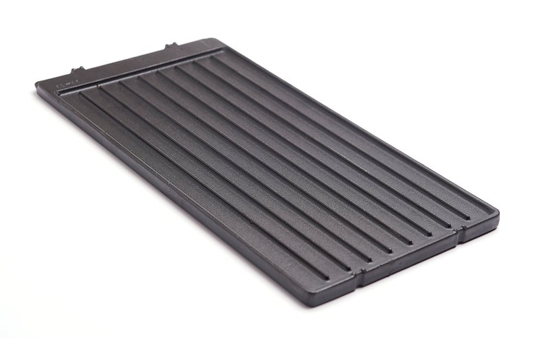 Broil King 11220 Exact Fit Cast Iron Griddle, Sovereign Series Gas Grills Black - Image 2