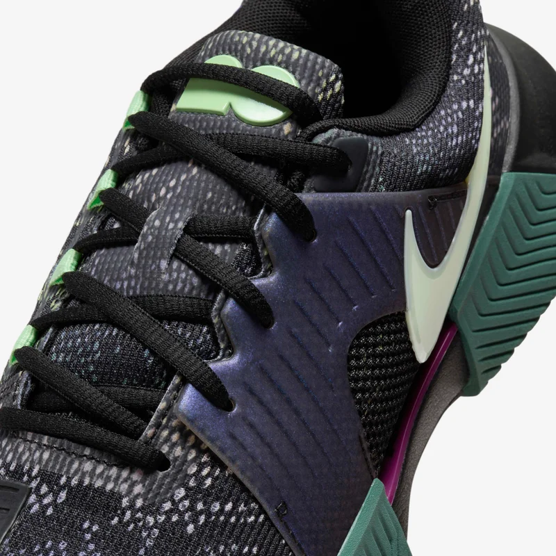 Nike Women's GP Challenge 1 'Osaka' Hard Court Tennis Shoes