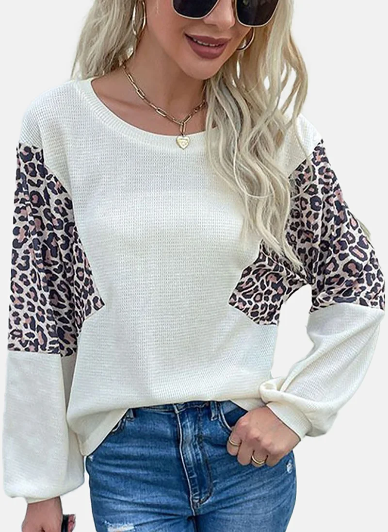 يونيكي Print Bell Sleeve Top
