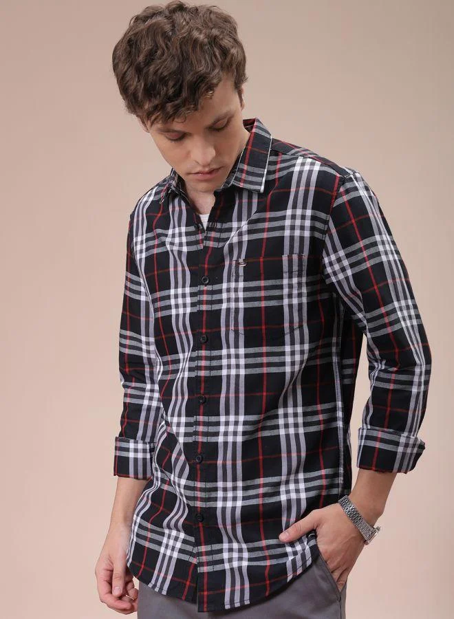 ذا انديان كراج كو Men Slim Fit Checkered Full Sleeves Cutaway Collar Casual Shirt
