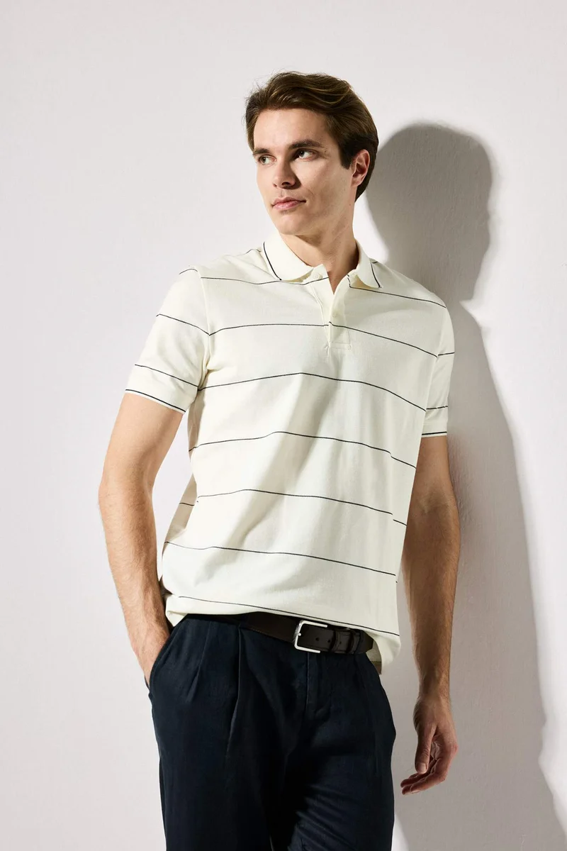 ديفاكتو Regular Fit Polo Collar Striped Short Sleeve Polo T-Shirt