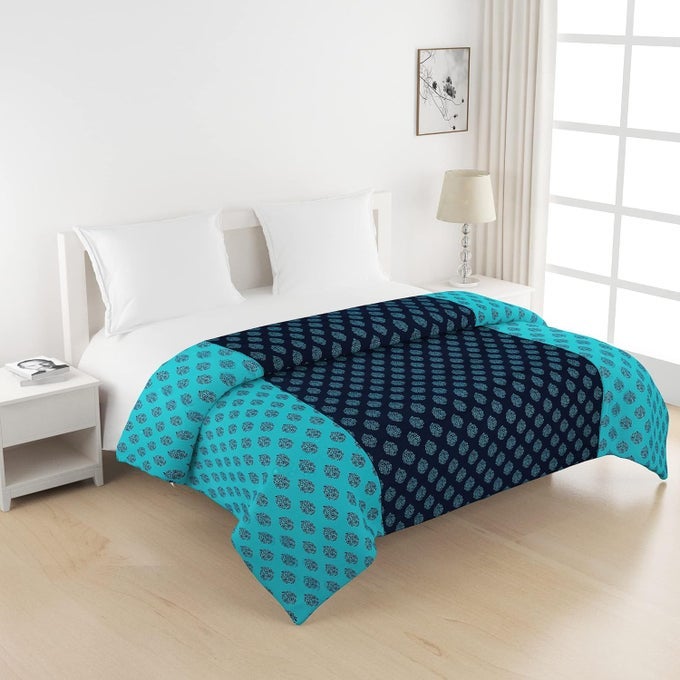 DOUBLE SIZE AC COMFORTER | 254 CM X 228 CM | TURQUOISE, 150 GSM | COMES WITH HEALTH LAYER : PREVENTS OOZING OUT OF FIBRE