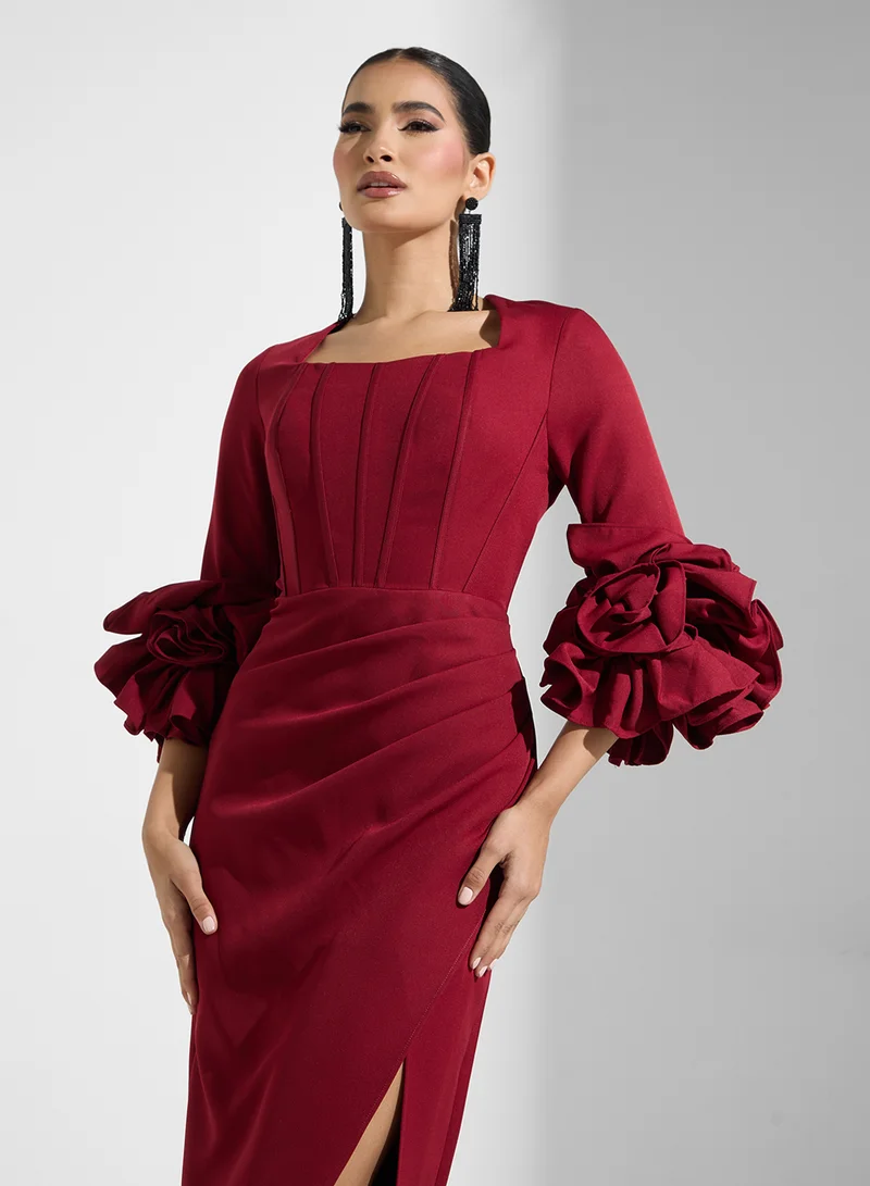 نمشي x Floral Sleeve Midi Dress