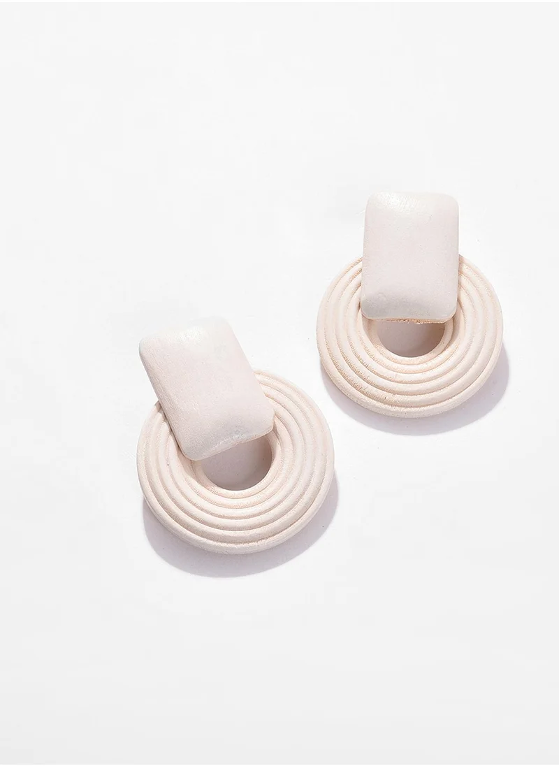 SOHI Circular Stud Earrings