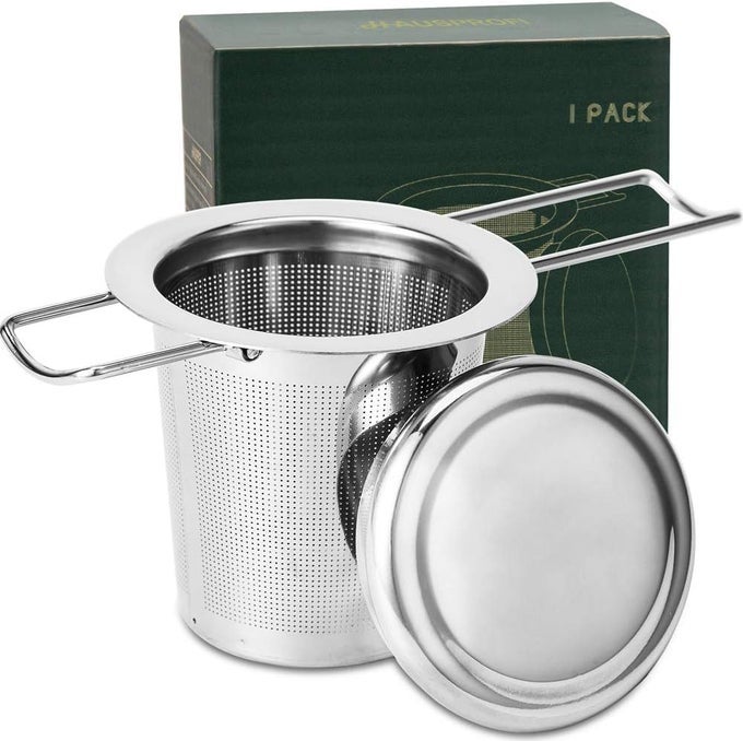 TEA INFUSER 304 STAINLESS STEEL TEA STRAINER WITH LID AND FOLDABLE HANDLE TEA FILTER FOR TEAPOTS CUPS MUGS TO BREWING STEEPING LOOSE LEAF 1 PACK