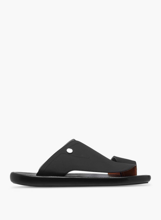 Al Waha Men's Textured Slip-On Arabic Sandals with Toe Loop Detail - Image 2