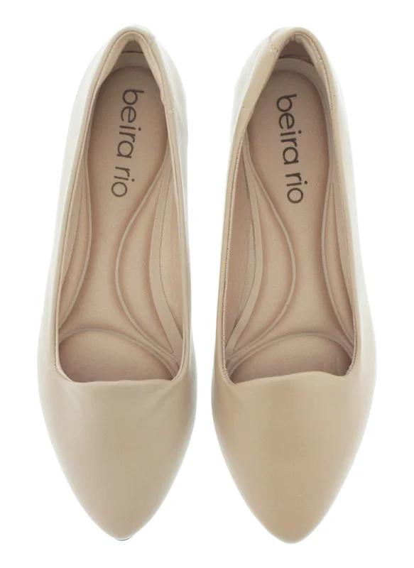 Beira Rio Flat Shoes for Women – Comfortable, Stylish & Everyday Essential Footwear