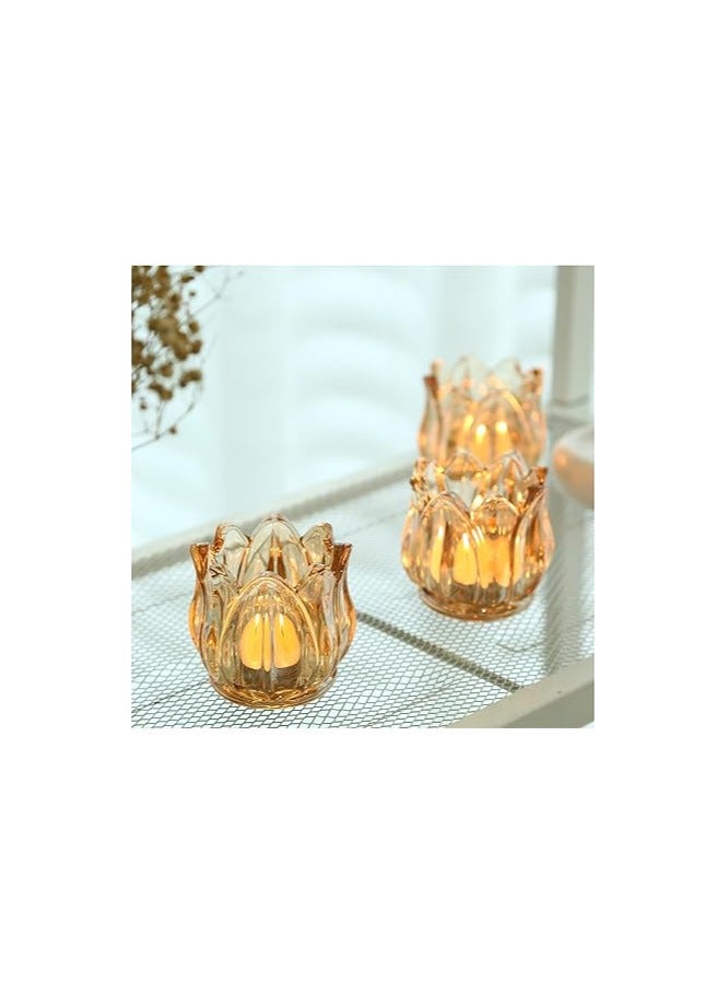 شموع  حامل الشموع الكريستالي العتيق لتزيين الحفلات والمكتب والطاولة الزجاجية الشفافة وحامل الزهور بتصميم زخرفي وحاملات الشموع الشفافة وديكورات الزنبق في الهواء الطلق عدد 3 قطع - Image 4