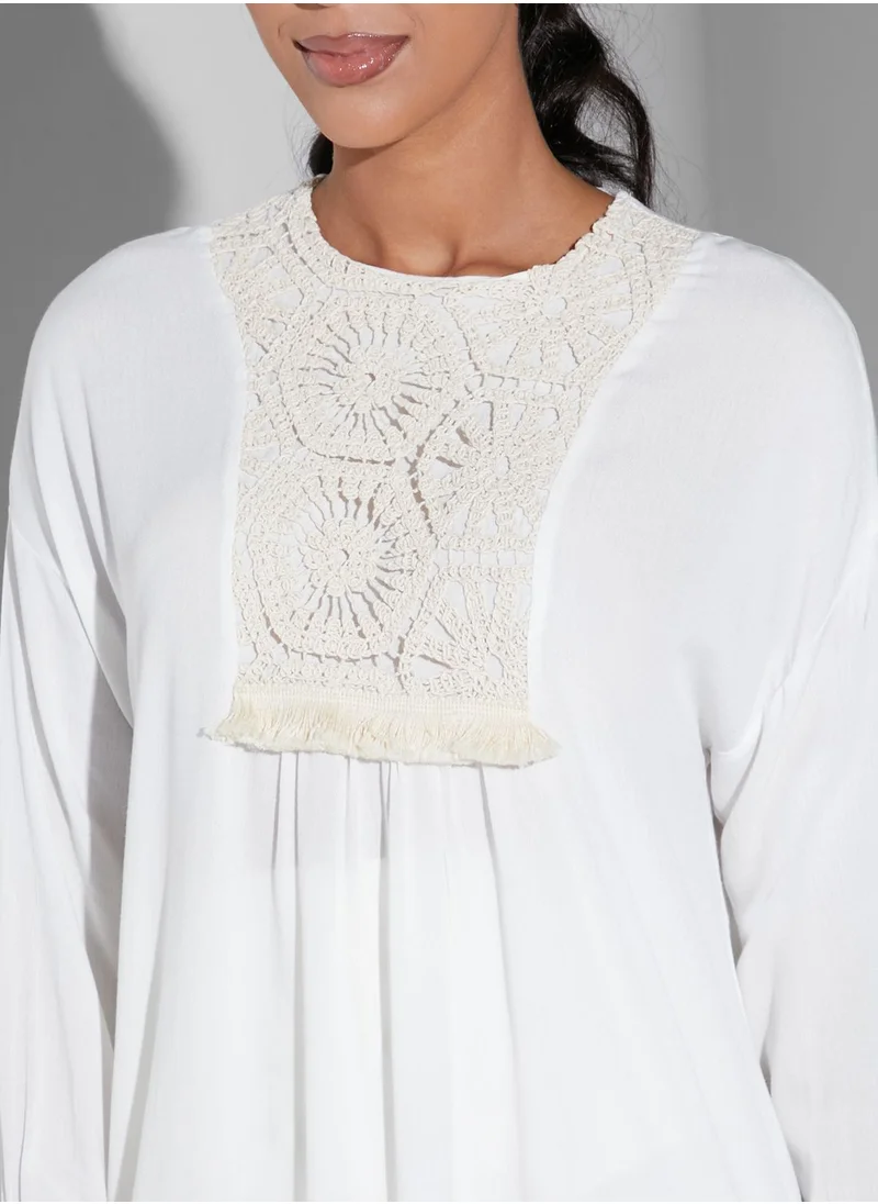 Namshi x Modanisa Embroidered Pleat Detail Tunic