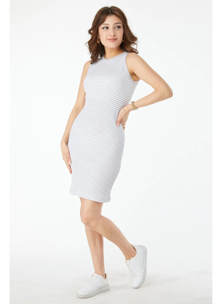 Tofisa 24433-GRI Crew Neck Short Sleeve Striped Dress