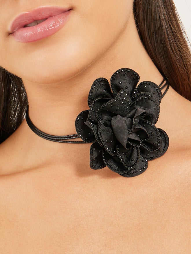 Styli Styli Flower Pendant Necklace  - Image 1